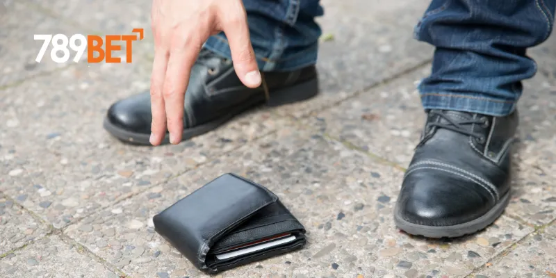 Giải mã việc nằm mơ lượm được tiền